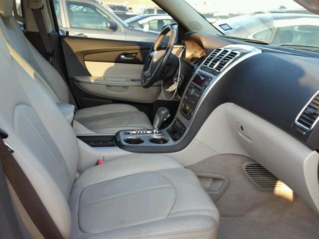 1GKER33708J174747 - 2008 GMC ACADIA SLT თეთრი ფოტო 5