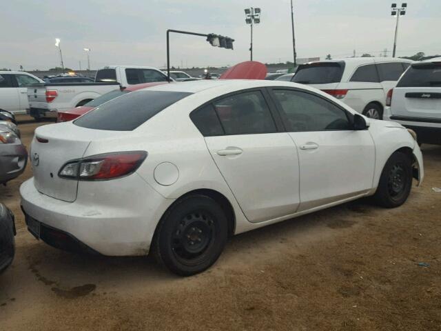 JM1BL1UF3B1444488 - 2011 MAZDA 3 I WHITE photo 4