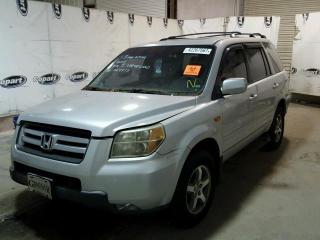 5FNYF28368B024473 - 2008 HONDA PILOT SE SILVER photo 2