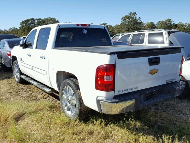 3GCPCSE0XDG104510 - 2013 CHEVROLET SILVERADO WHITE photo 3