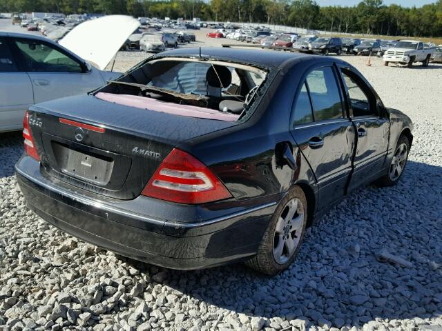 WDBRF81J35F671922 - 2005 MERCEDES-BENZ C 240 4MAT BLACK photo 4