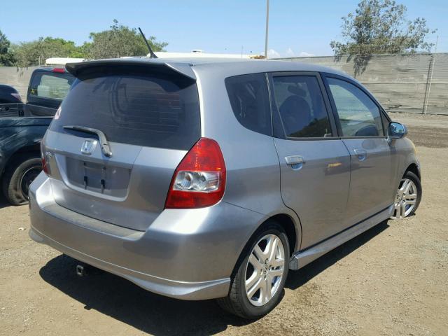 JHMGD38617S029985 - 2007 HONDA FIT S SILVER photo 4