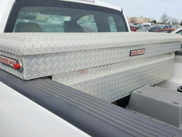 1FTRF12268KC42995 - 2008 FORD F150 WHITE photo 9