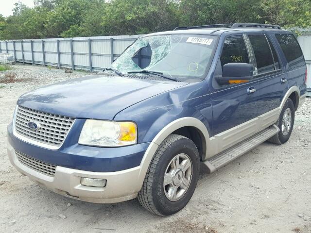 1FMFU17525LA44184 - 2005 FORD EXPEDITION BLUE photo 2