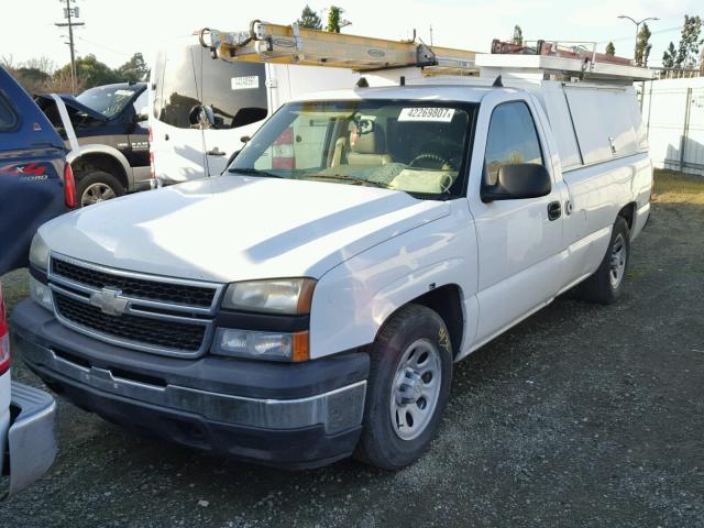 1GCEC14X57Z149150 - 2007 CHEVROLET SILVERADO WHITE photo 2