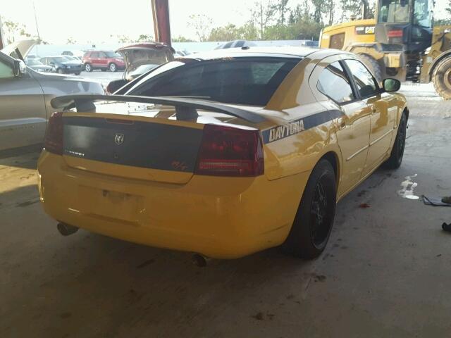 2B3KA53H76H373711 - 2006 DODGE CHARGER YELLOW photo 4