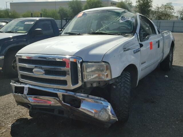 1FTSX20P06EA94521 - 2006 FORD F250 SUPER WHITE photo 2