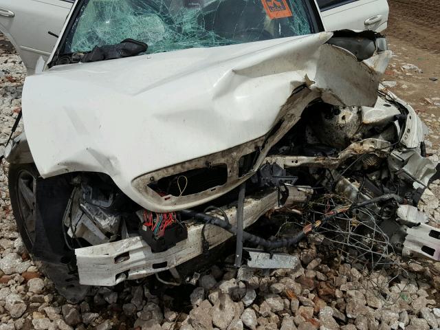 1LNHM87AX2Y690215 - 2002 LINCOLN LS 白色 照片 7