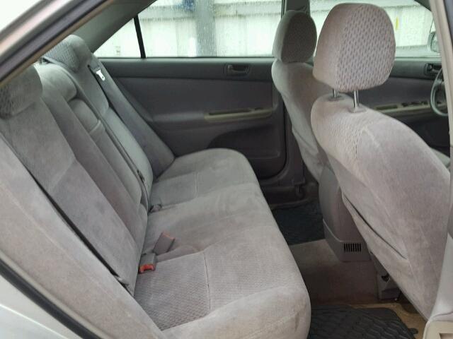 4T1BE32K23U181668 - 2003 TOYOTA CAMRY LE ვერცხლისფერი ფოტო 6