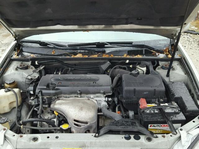 4T1BE32K23U181668 - 2003 TOYOTA CAMRY LE ვერცხლისფერი ფოტო 7