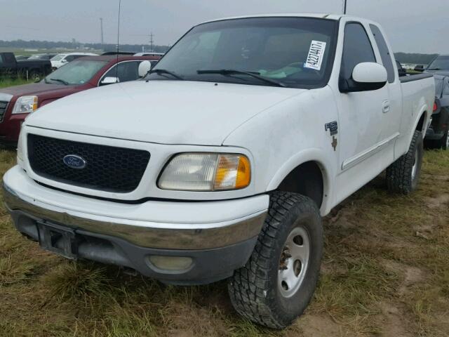 1FTRX18L82NB12381 - 2002 FORD F150 WHITE photo 2