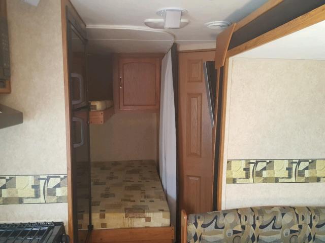 5KDBH30278L005569 - 2008 FORETRAVEL MOTORHOME TRAILER WHITE photo 6