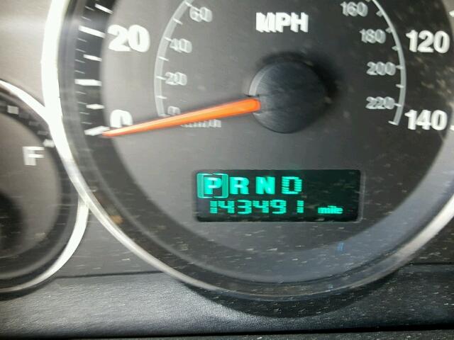 1J8HG48K76C271715 - 2006 JEEP COMMANDER SILVER photo 8