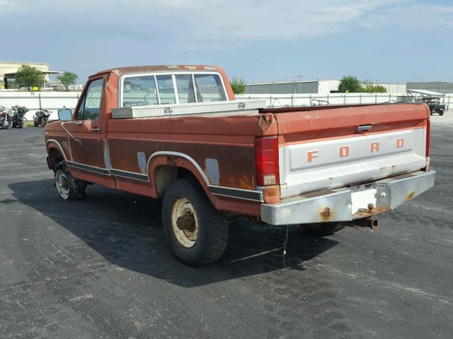 1FTHF2613FPB30187 - 1985 FORD F250 RED photo 3