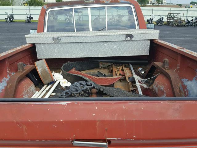 1FTHF2613FPB30187 - 1985 FORD F250 RED photo 6