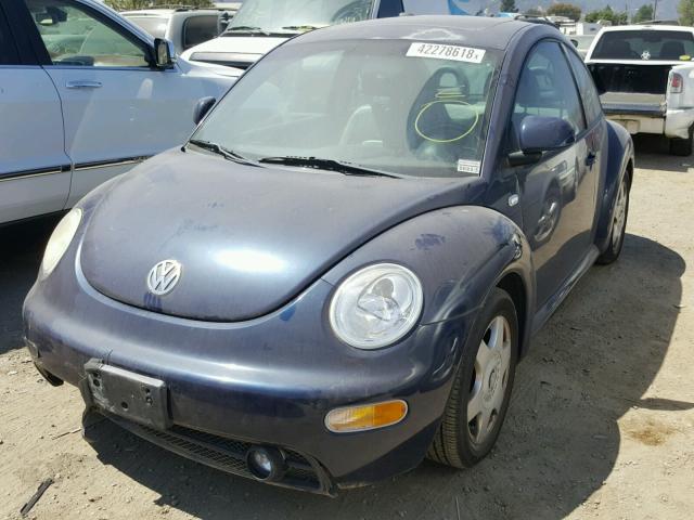3VWCC21CXYM498397 - 2000 VOLKSWAGEN NEW BEETLE ლურჯი ფოტო 2