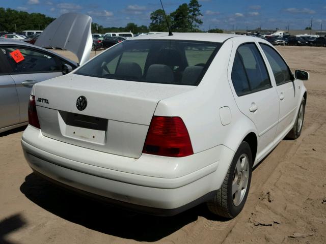 3VWSB69M12M143578 - 2002 VOLKSWAGEN JETTA GLS WHITE photo 4