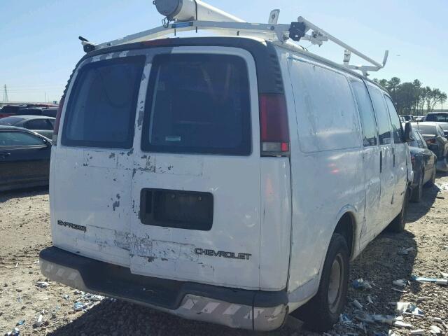 1GCFG25W911110622 - 2001 CHEVROLET EXPRESS G2 WHITE photo 4