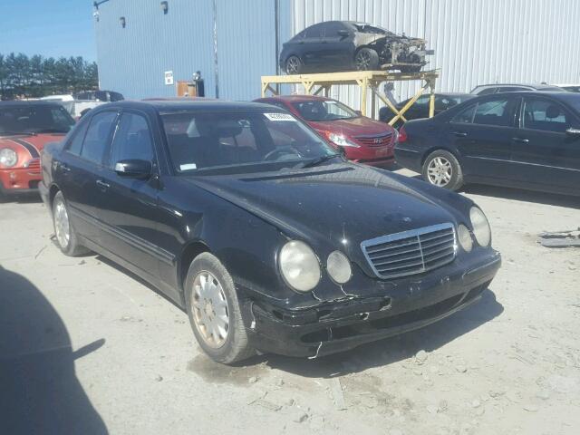 WDBJF65J11B245661 - 2001 MERCEDES-BENZ E 320 BLUE photo 1