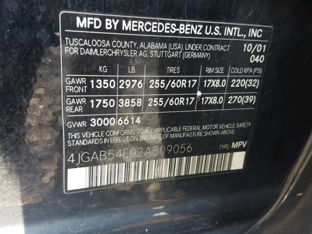 4JGAB54E02A309056 - 2002 MERCEDES-BENZ ML 320 BLACK photo 10