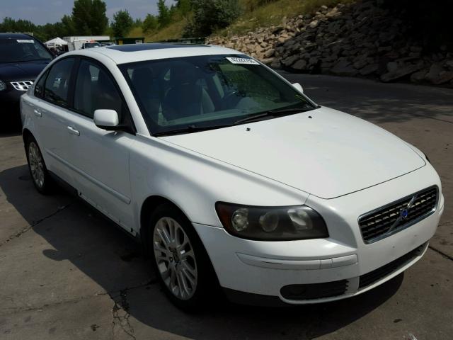 YV1MS682152060704 - 2005 VOLVO S40 T5 WHITE photo 1