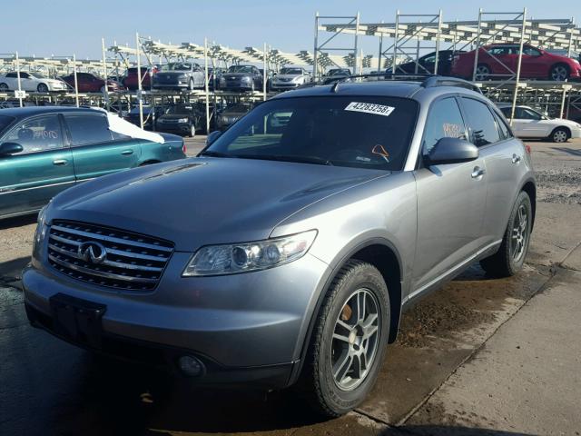 JNRBS08W03X001818 - 2003 INFINITI FX45 SILVER photo 2