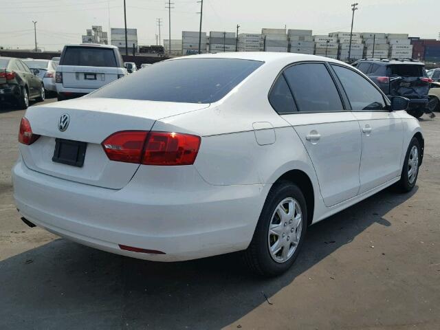 3VW2K7AJ6EM376271 - 2014 VOLKSWAGEN JETTA BASE WHITE photo 4