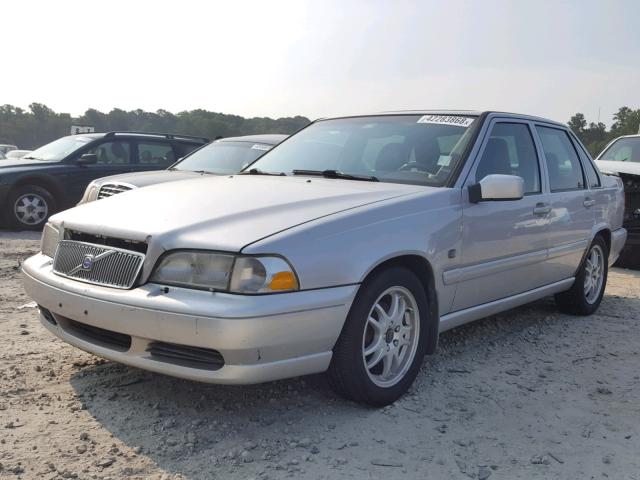 YV1LS56D8Y2653118 - 2000 VOLVO S70 GLT SILVER photo 2