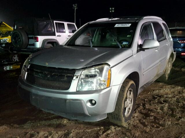 2CNDL63F266029247 - 2006 CHEVROLET EQUINOX SILVER photo 2