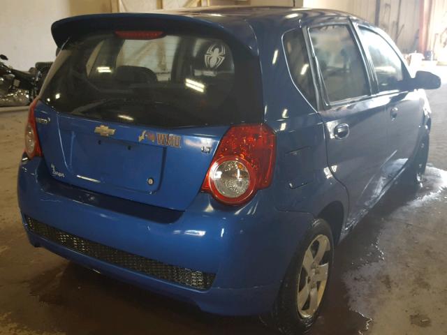 KL1TD66E59B387354 - 2009 CHEVROLET AVEO LS BLACK photo 4