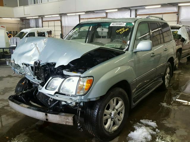 JTJHT00W653550241 - 2005 LEXUS LX GREEN photo 2