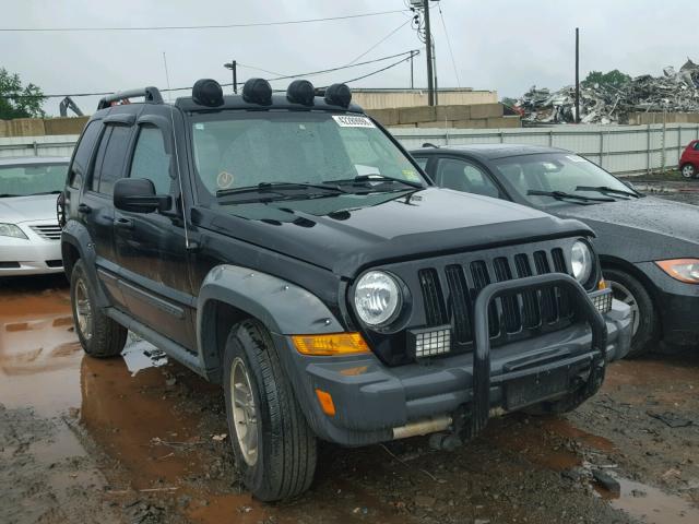 1J4GL38K25W547413 - 2005 JEEP LIBERTY RE BLACK photo 1