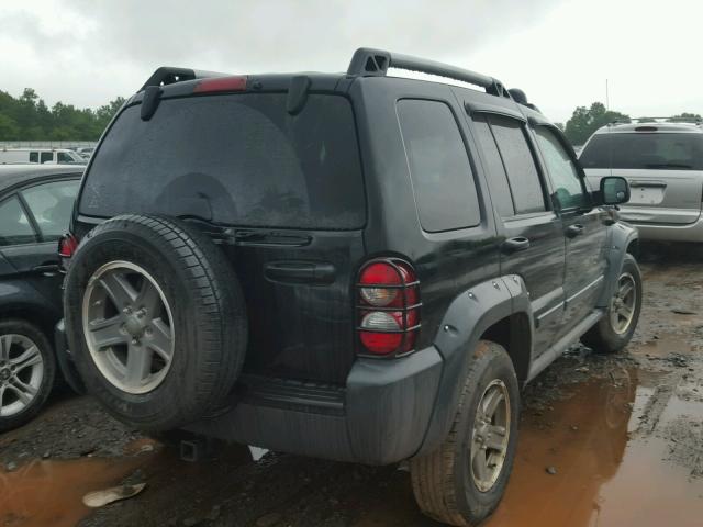 1J4GL38K25W547413 - 2005 JEEP LIBERTY RE BLACK photo 4