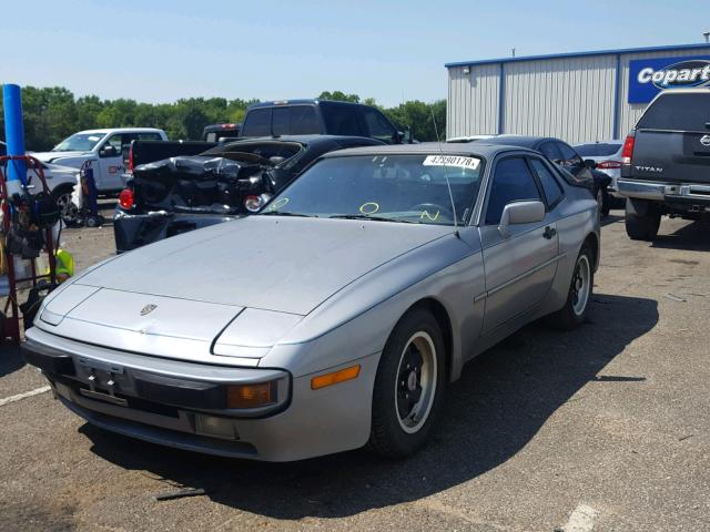 WP0AA0947DN465360 - 1983 PORSCHE 944 SILVER photo 2