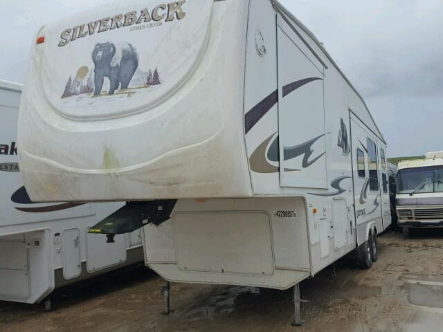 4X4FCRL227P197848 - 2007 CEDA SILVERBACK WHITE photo 3