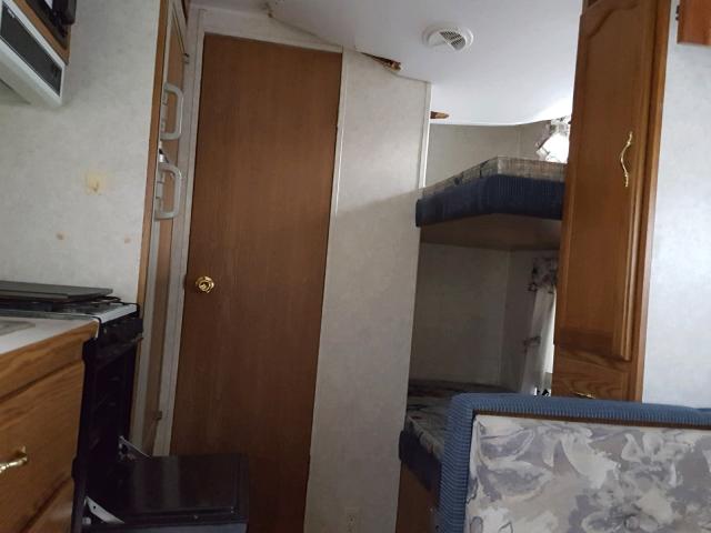 4X4TSMY222R390094 - 2002 SALM FOREST RIV WHITE photo 7