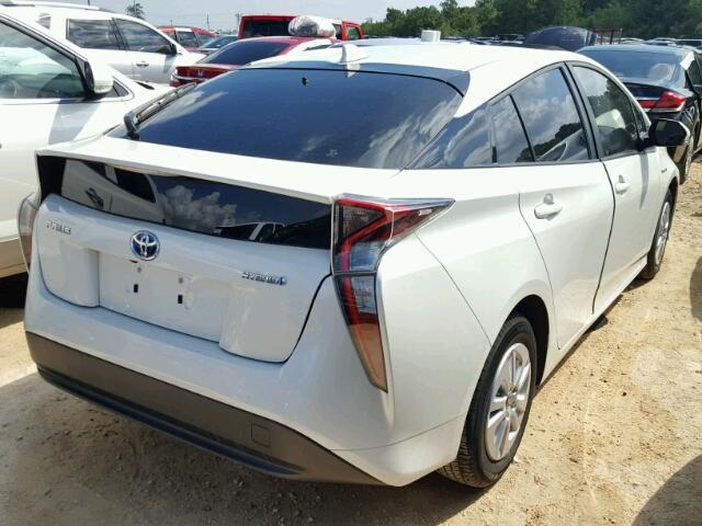 JTDKBRFU3G3509073 - 2016 TOYOTA PRIUS WHITE photo 4