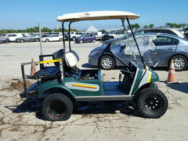 AQ0348352976 - 2004 CLUB GOLF CART GREEN photo 9