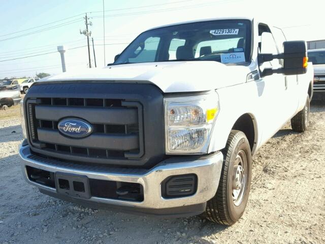 1FT7W2A67FEC33316 - 2015 FORD F250 SUPER WHITE photo 2