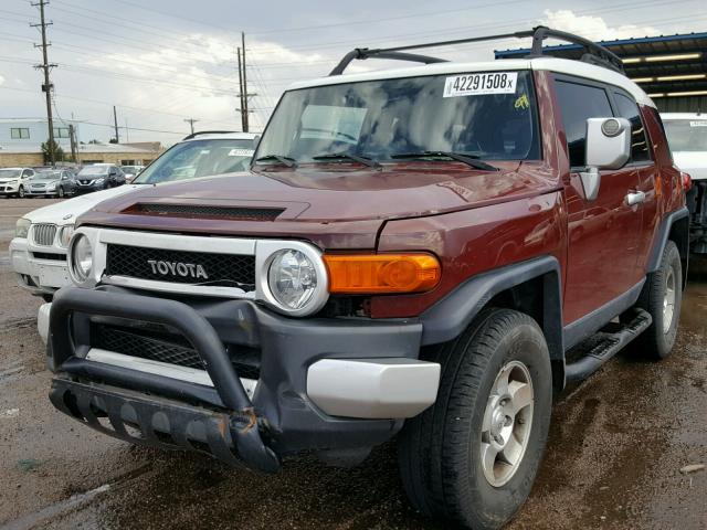 JTEBU11FX8K026557 - 2008 TOYOTA FJ CRUISER BROWN photo 2