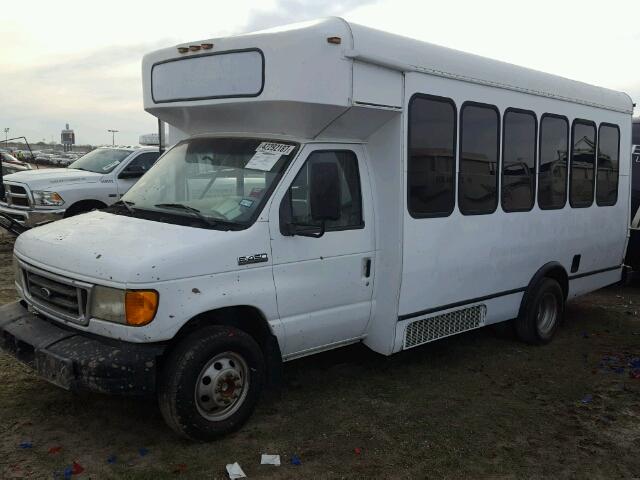 1FDXE45P76DB03507 - 2006 FORD ECONOLINE WHITE photo 2