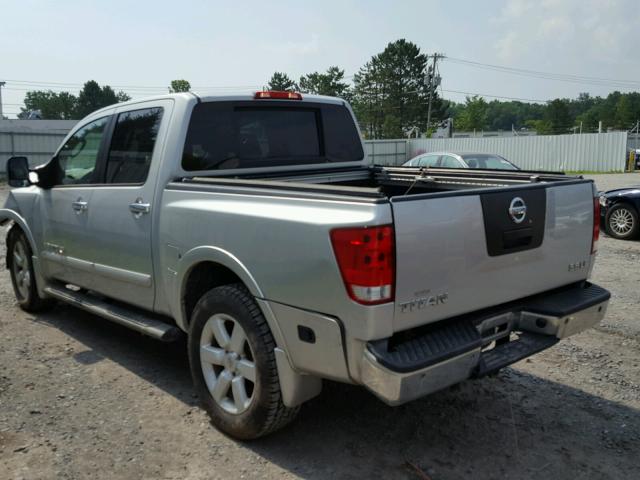 1N6AA07C18N358382 - 2008 NISSAN TITAN XE SILVER photo 3