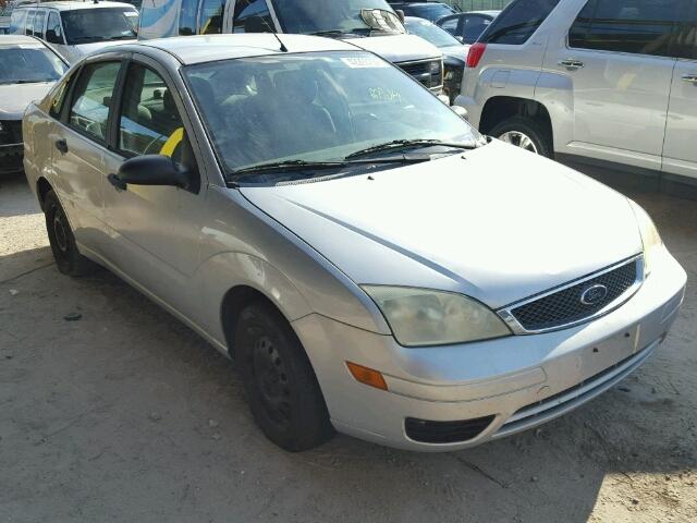 1FAFP34N95W106874 - 2005 FORD FOCUS SILVER photo 1