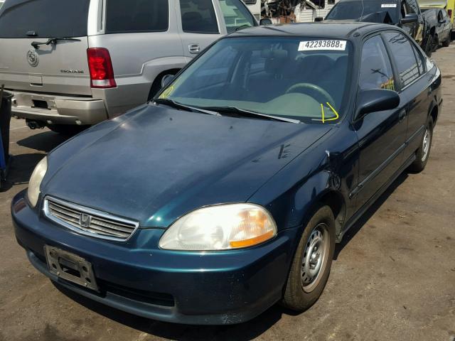 1HGEJ652XTL038713 - 1996 HONDA CIVIC DX GREEN photo 2