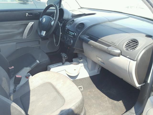 3VWBK21C02M435458 - 2002 VOLKSWAGEN NEW BEETLE თეთრი ფოტო 5