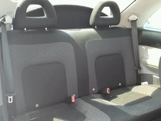 3VWBK21C02M435458 - 2002 VOLKSWAGEN NEW BEETLE თეთრი ფოტო 6