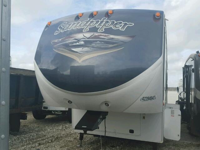 4X4FSAN22DJ026923 - 2013 SAND 5TH WHEEL WHITE photo 8