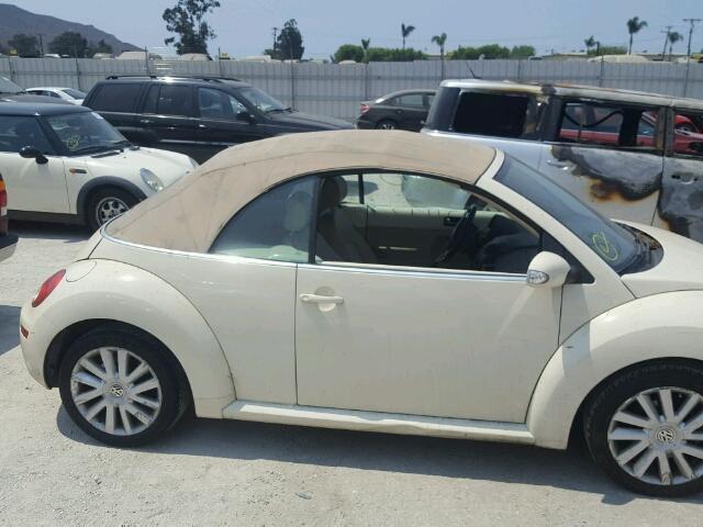 3VWRG31Y28M406084 - 2008 VOLKSWAGEN NEW BEETLE CREAM photo 9