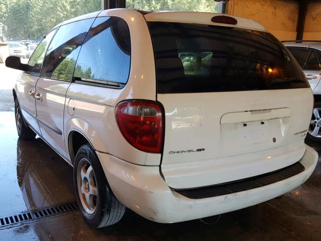 1C4GJ45312B719254 - 2002 CHRYSLER VOYAGER LX WHITE photo 3