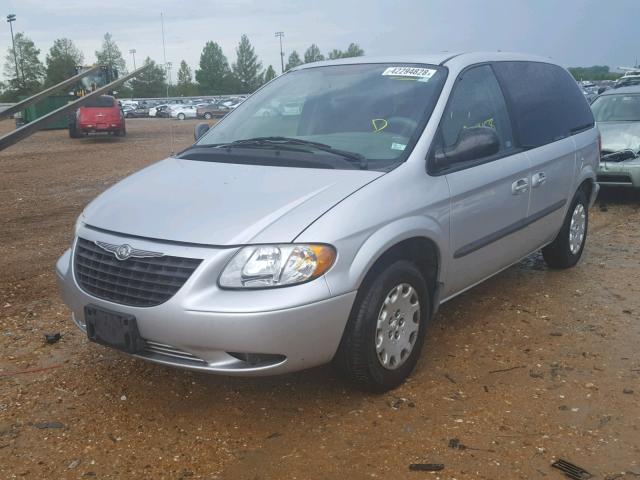 1C8GJ45393B106041 - 2003 CHRYSLER VOYAGER LX SILVER photo 2